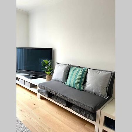 Luna Beach - Luxury Carbis Bay Apartment + Parking ภายนอก รูปภาพ